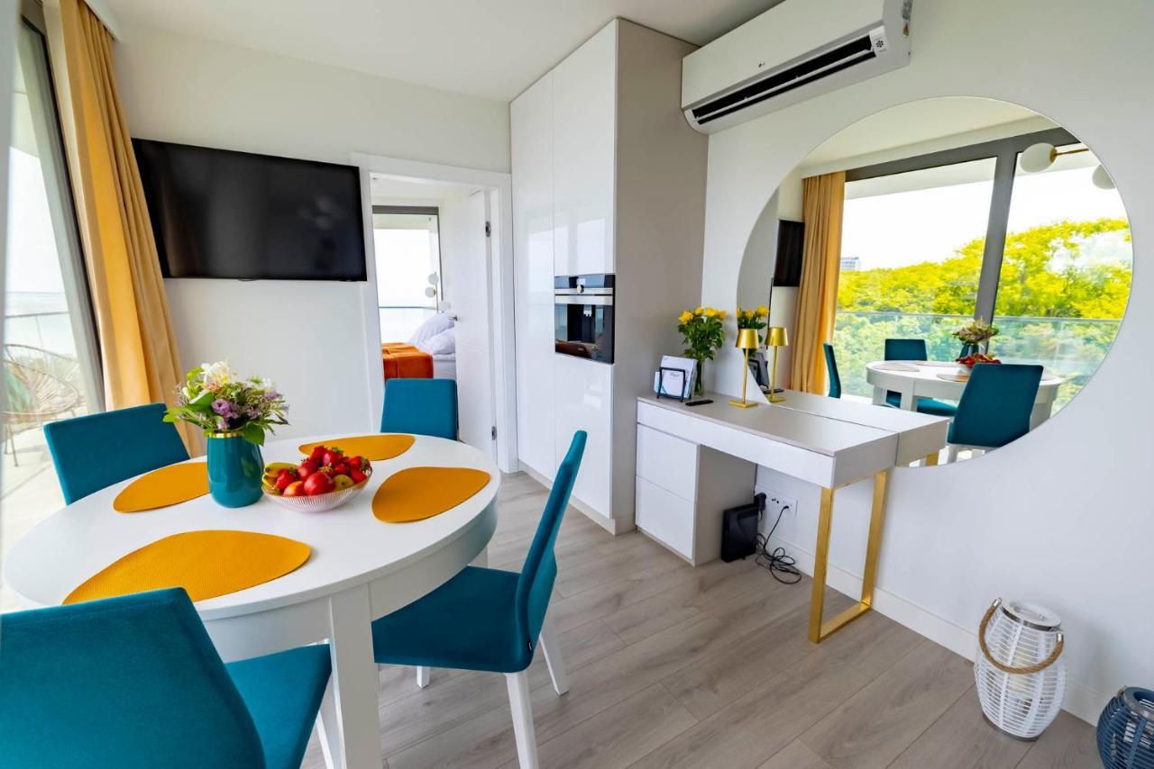 Wave Private Apartament - Sea View Miedzyzdroje Eksteriør bilde